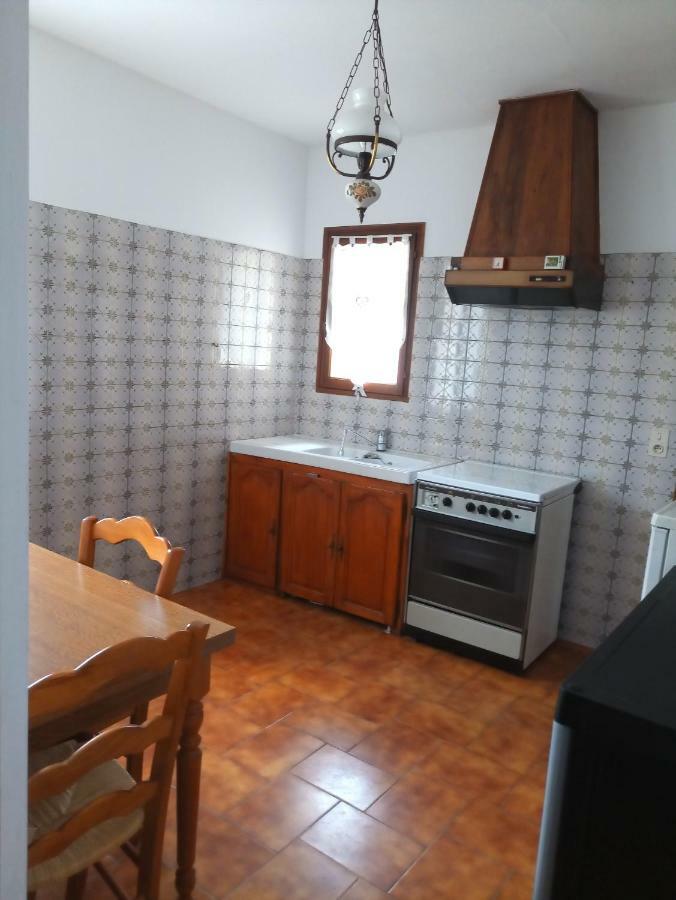 Comme Chez Vous Villa Bayons Bagian luar foto