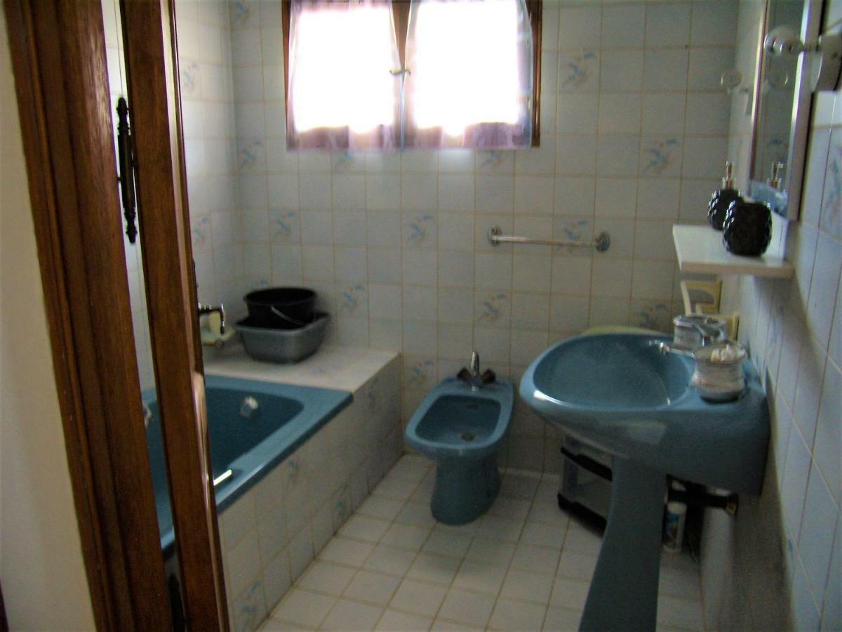 Comme Chez Vous Villa Bayons Bagian luar foto